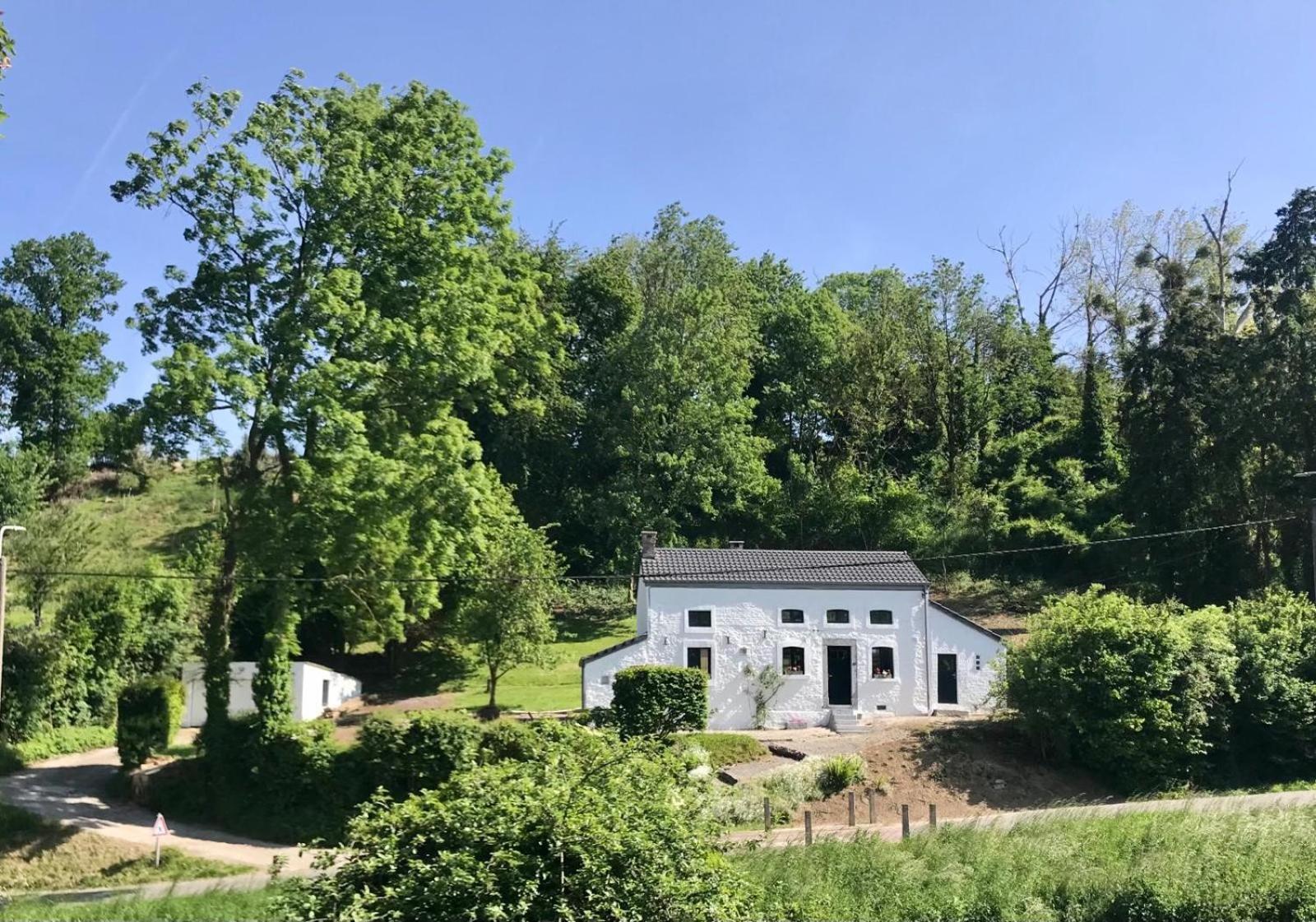 La Petite Maison Blanche Wanze Extérieur photo