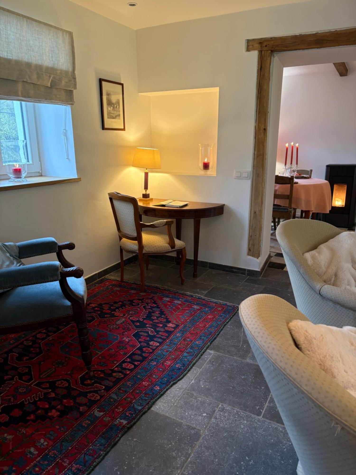 La Petite Maison Blanche Wanze Extérieur photo